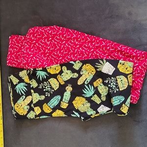 2/15 LULAROE LEGGINGS